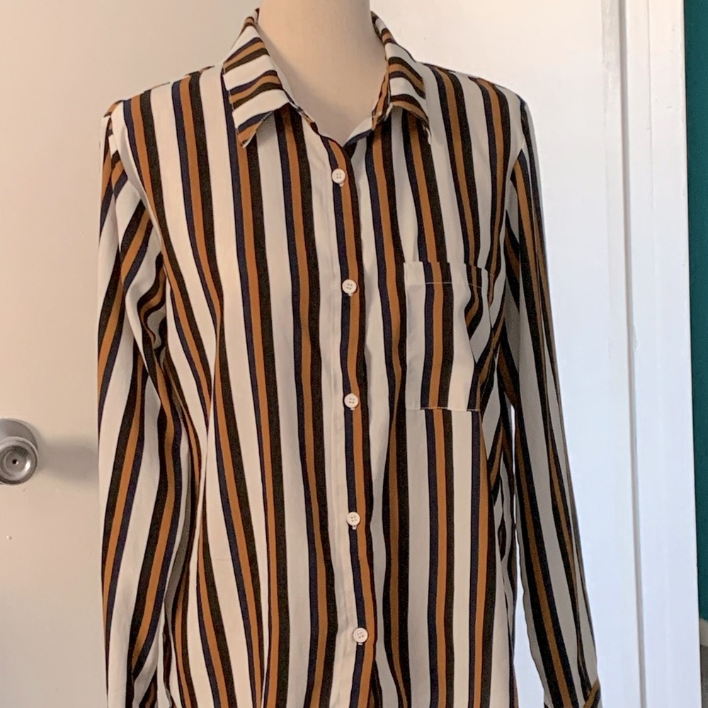 Forever 21 Collared Button Down Blouse - image 1